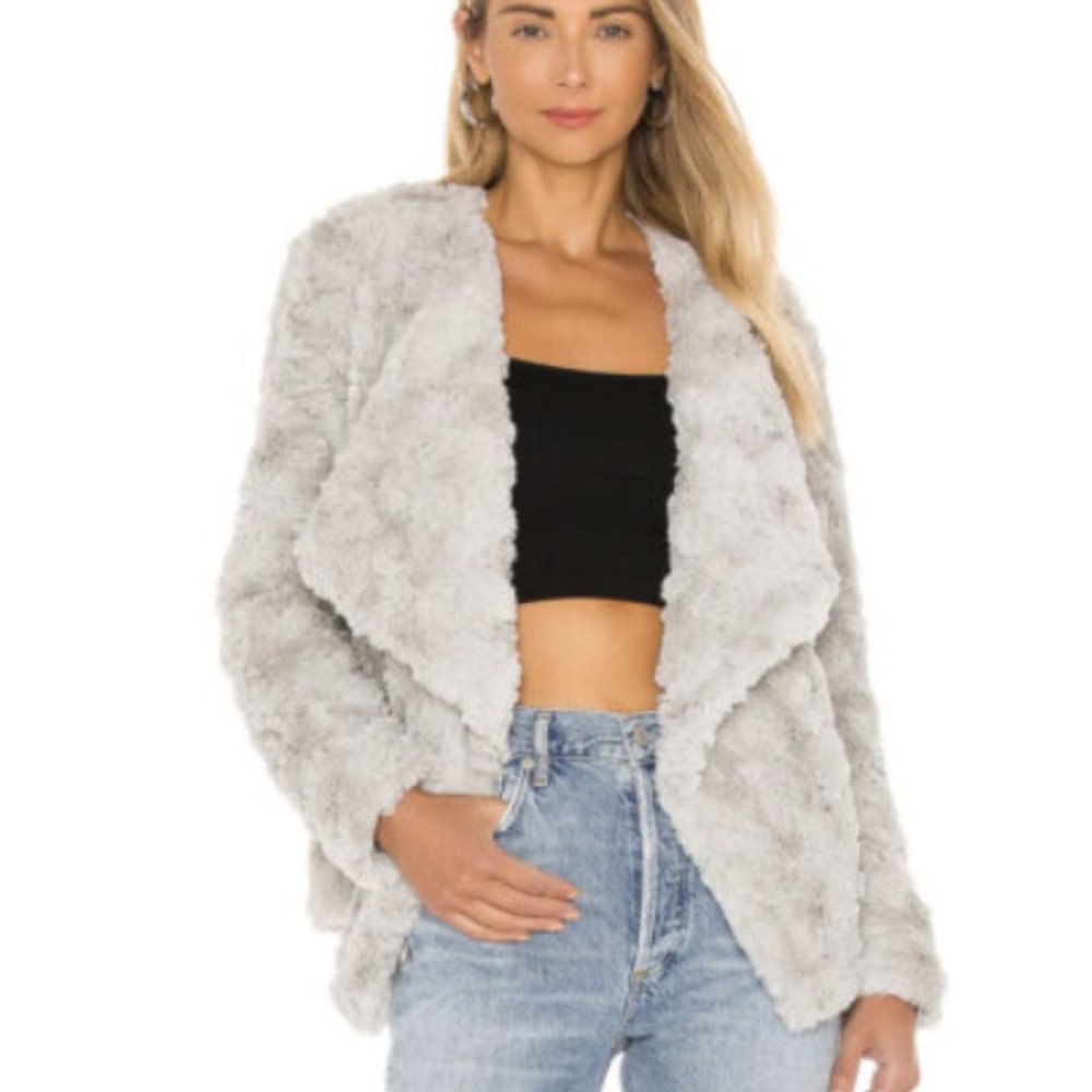 BB Dakota Come Cozy Faux Fur Jacket Silver Grey Open Front